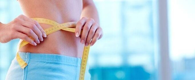 Mesure du volume de poids perdu à l'aide d'exercices abdominaux spéciaux